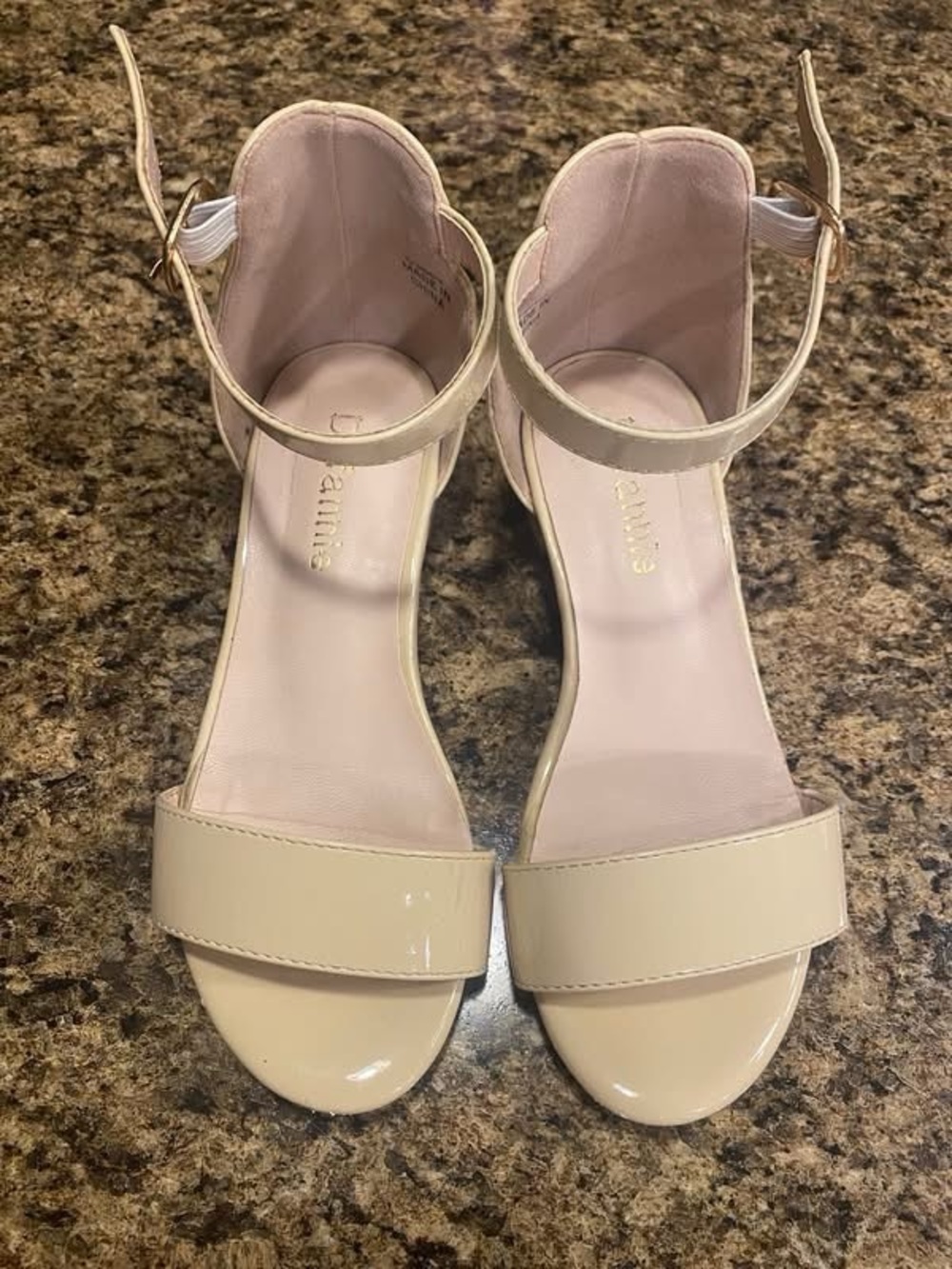 Dufannie Cream Patent Leather Ankle-Strap Sandals kids